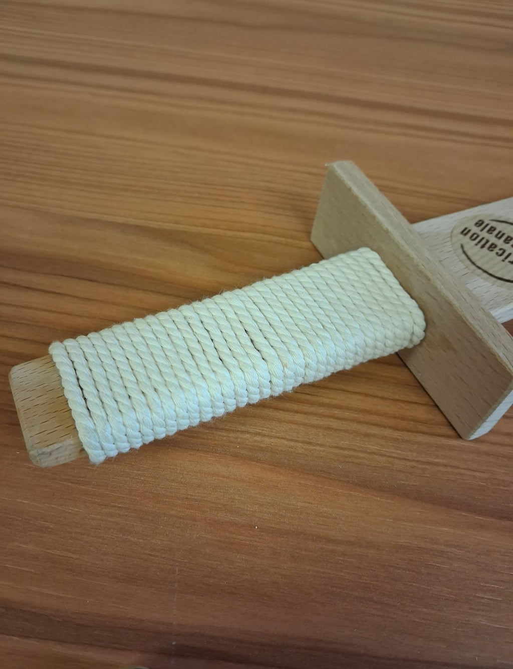 Épée en Bois – Fabrication Artisanale Française